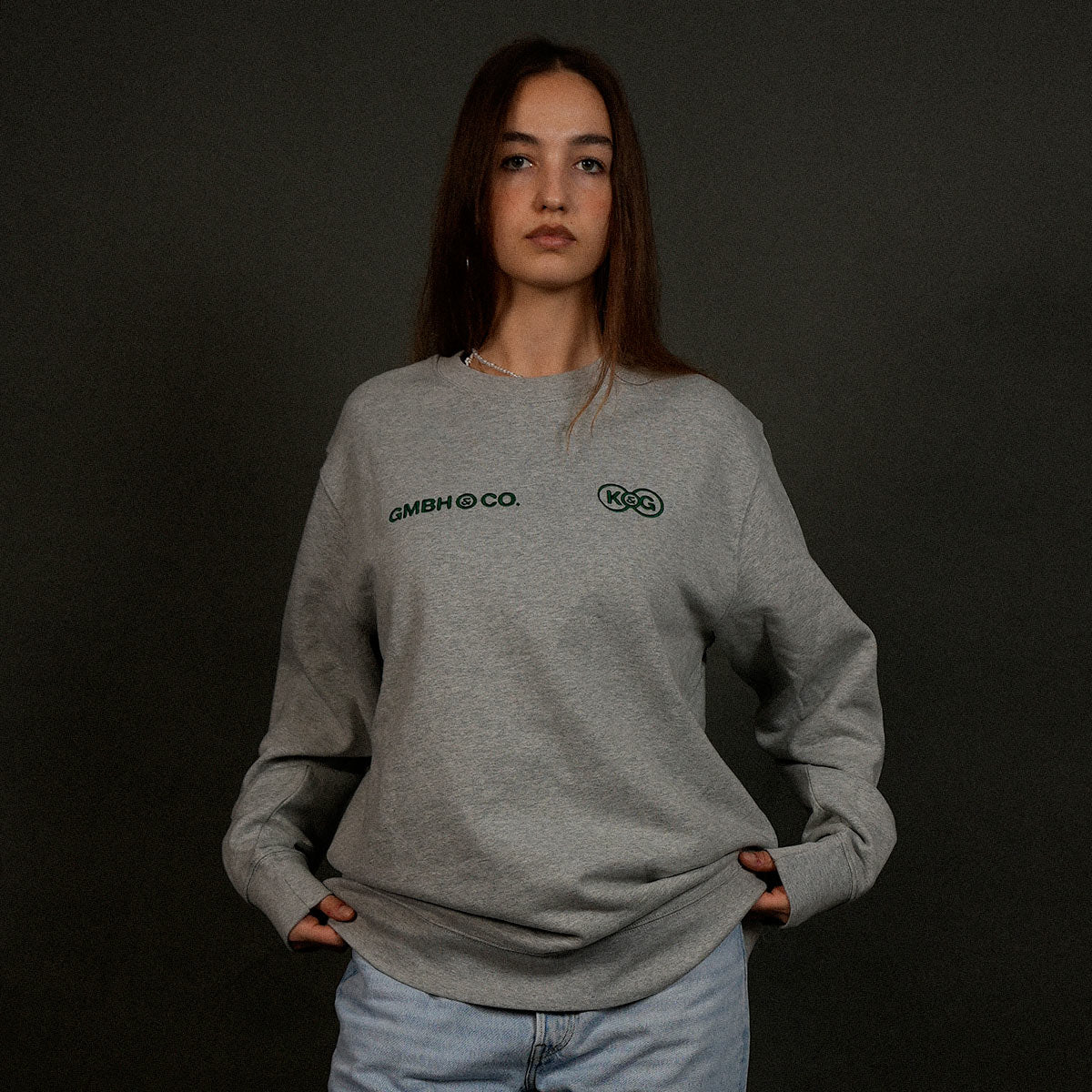 GmbH & Co K&G Crewneck