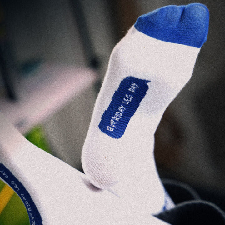 Spazierengehen Ultras Socken - KUGU x aengstefreunde
